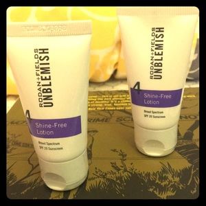 Rodan + Fields UNBLEMISH Shine-Free Lotion
